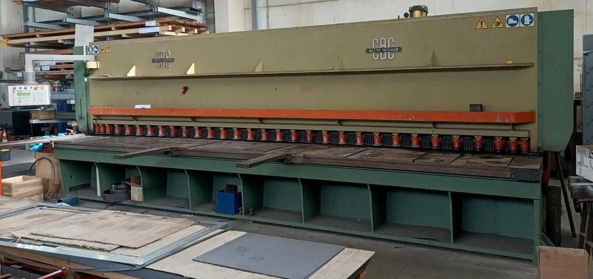 CBC ID 2 6000 x 8  1999